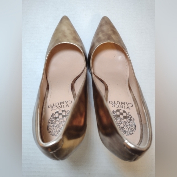 Vince Camuto VC - Kain women's gold heels size (7.1/2) - Picture 10 of 16